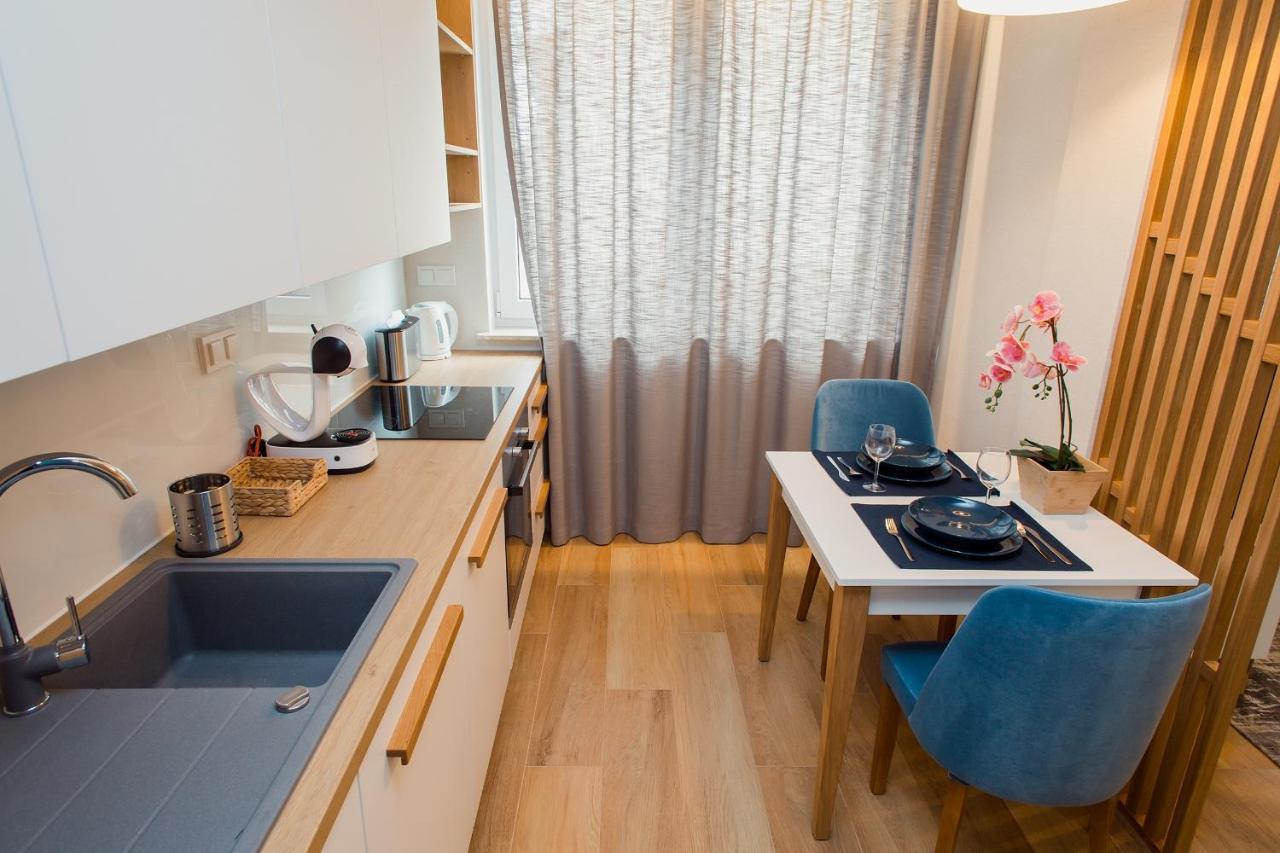 Shortstaypoland Apartamenty วอร์ซอ ภายนอก รูปภาพ